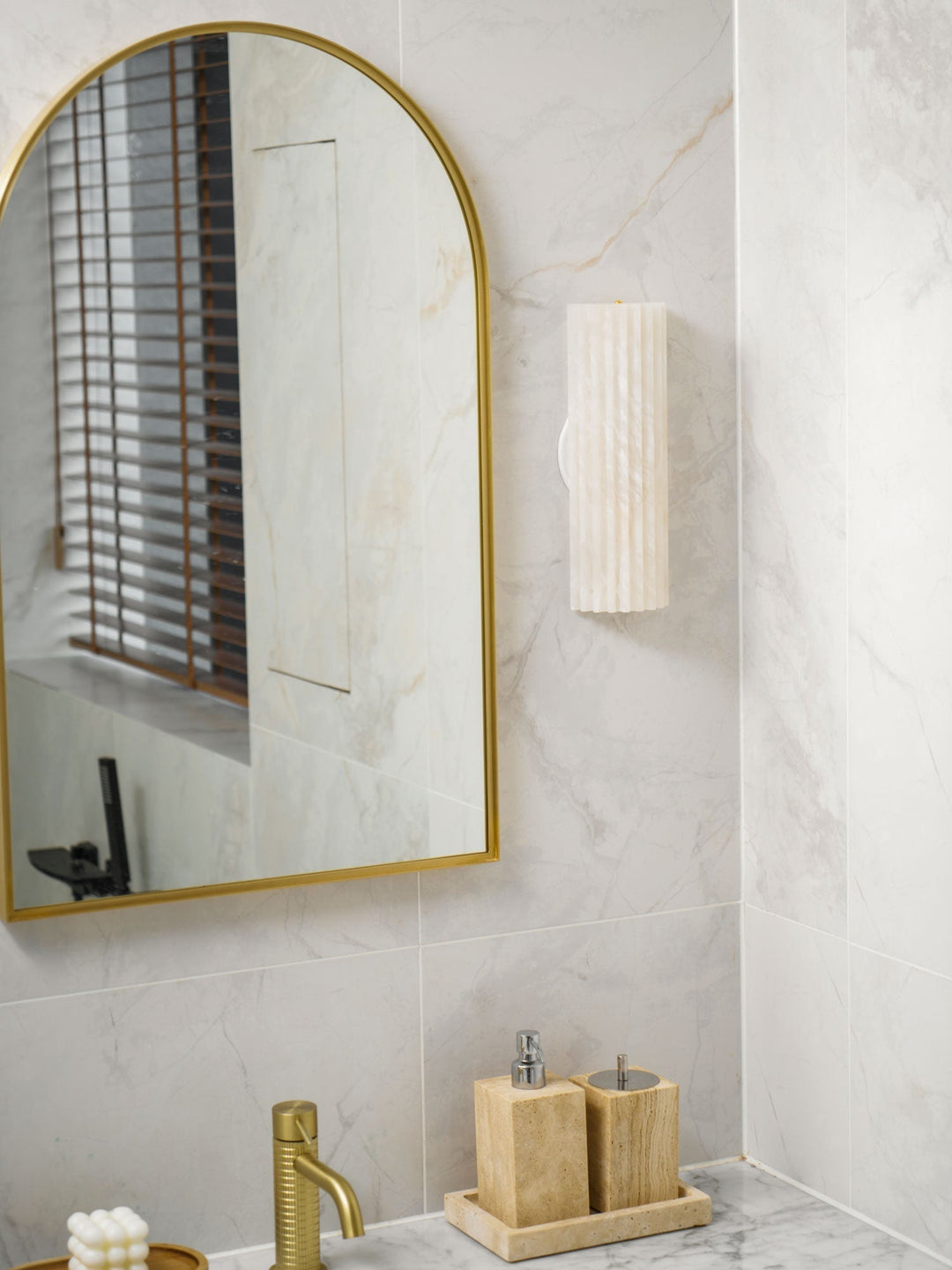Alvia Alabaster Wall Light