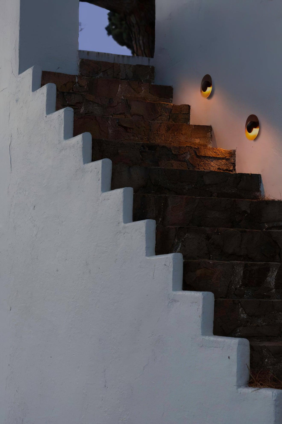 Simplicity Glow Plug-in Wall Light