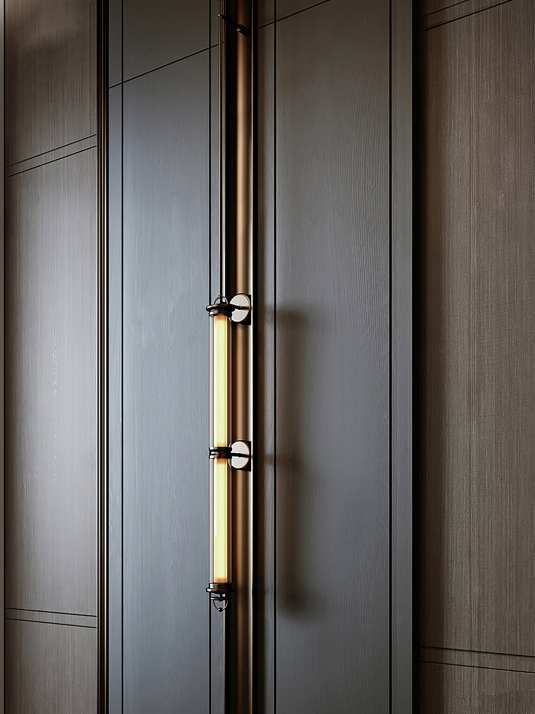Meridian Vertical Wall-mounted lamp Wall Sconce