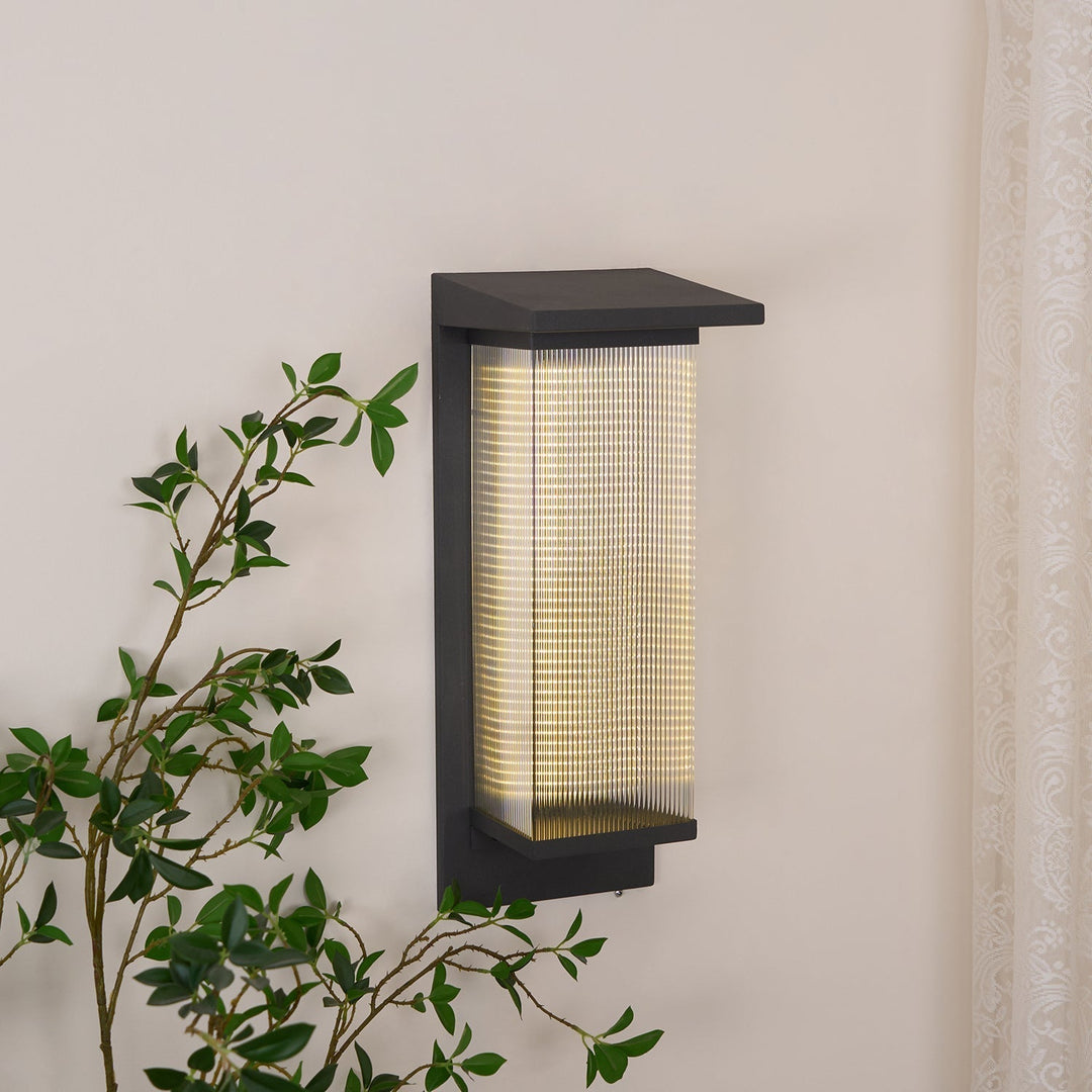 Oleron Box Outdoor Sconce Wall Lamp