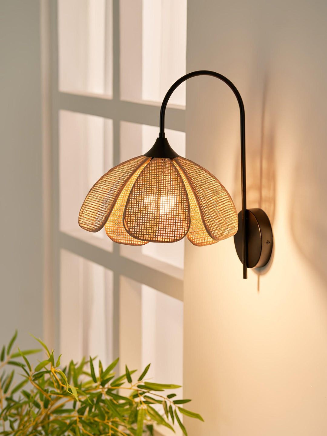 Rattan Petal Sconce Wall Lamp