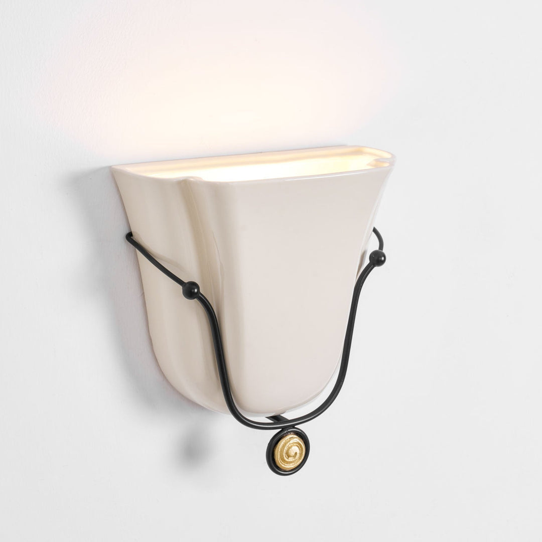Solenne Shell Wall Sconce